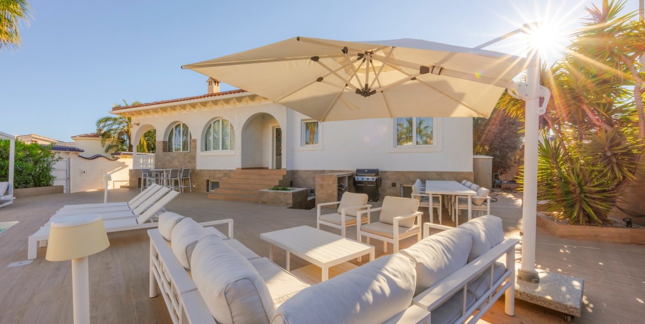 Resale - Villa -
Ciudad Quesada - Ciudad Quesada - Town