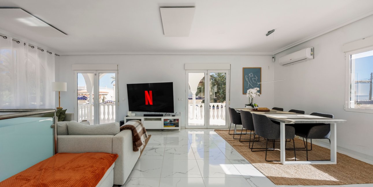 Resale - Villa -
Ciudad Quesada - Ciudad Quesada - Town