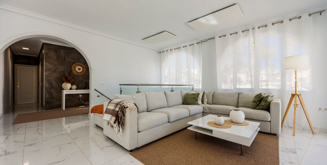 Resale - Villa -
Ciudad Quesada - Ciudad Quesada - Town
