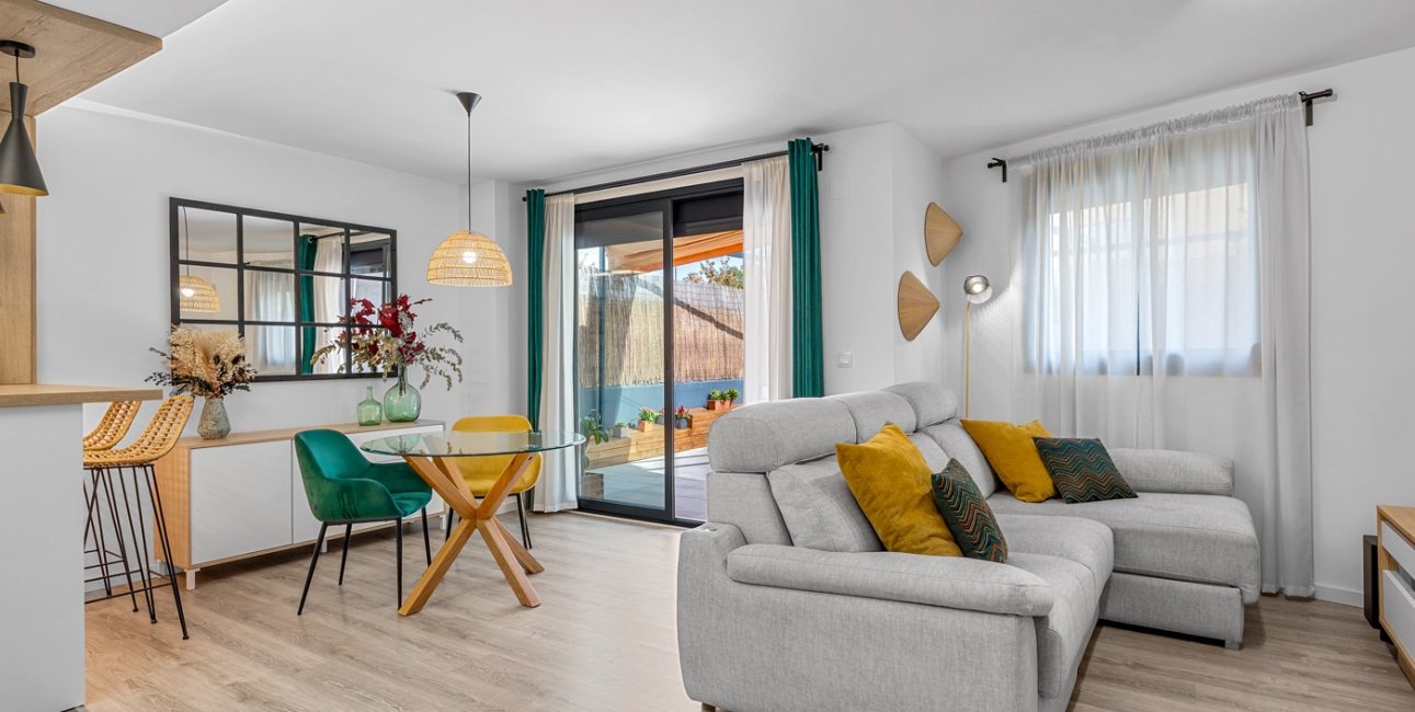Resale - Apartment / flat -
El Campello - Playa Muchavista