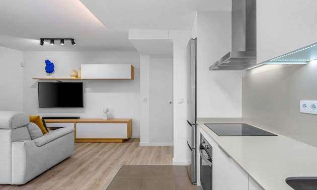 Resale - Apartment / flat -
El Campello - Playa Muchavista