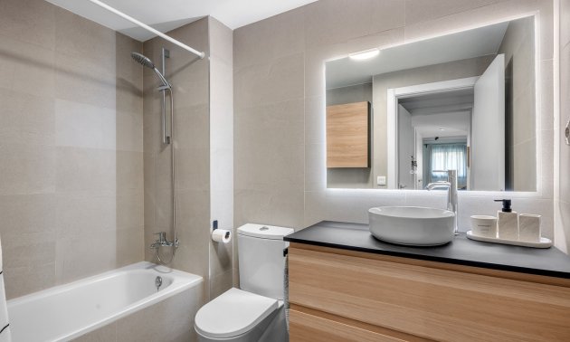 Resale - Apartment / flat -
El Campello - Playa Muchavista