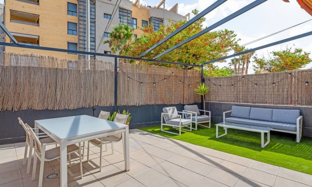 Resale - Apartment / flat -
El Campello - Playa Muchavista