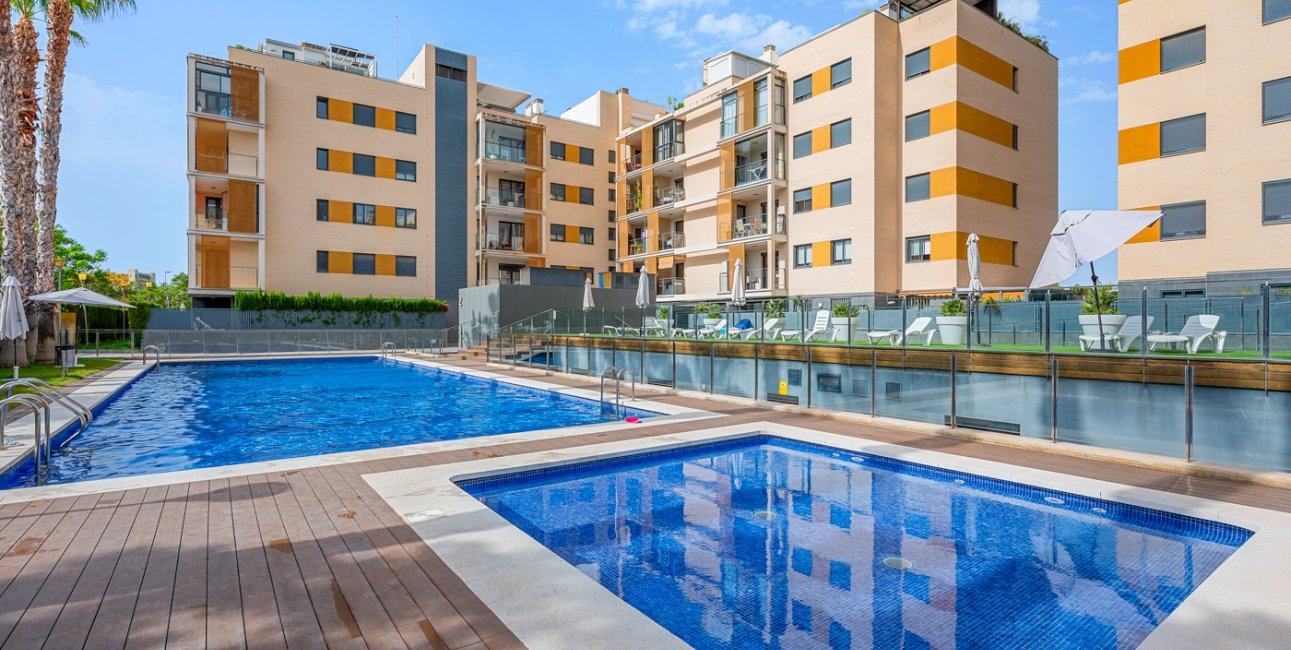 Resale - Apartment / flat -
El Campello - Playa Muchavista
