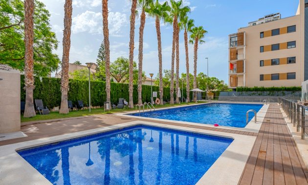 Resale - Apartment / flat -
El Campello - Playa Muchavista