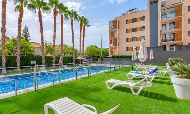 Resale - Apartment / flat -
El Campello - Playa Muchavista