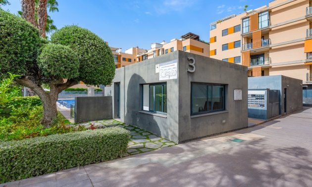 Resale - Apartment / flat -
El Campello - Playa Muchavista