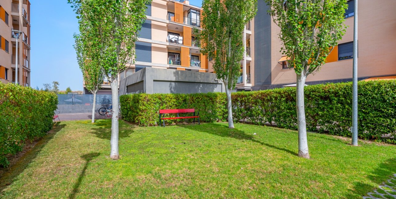 Resale - Apartment / flat -
El Campello - Playa Muchavista