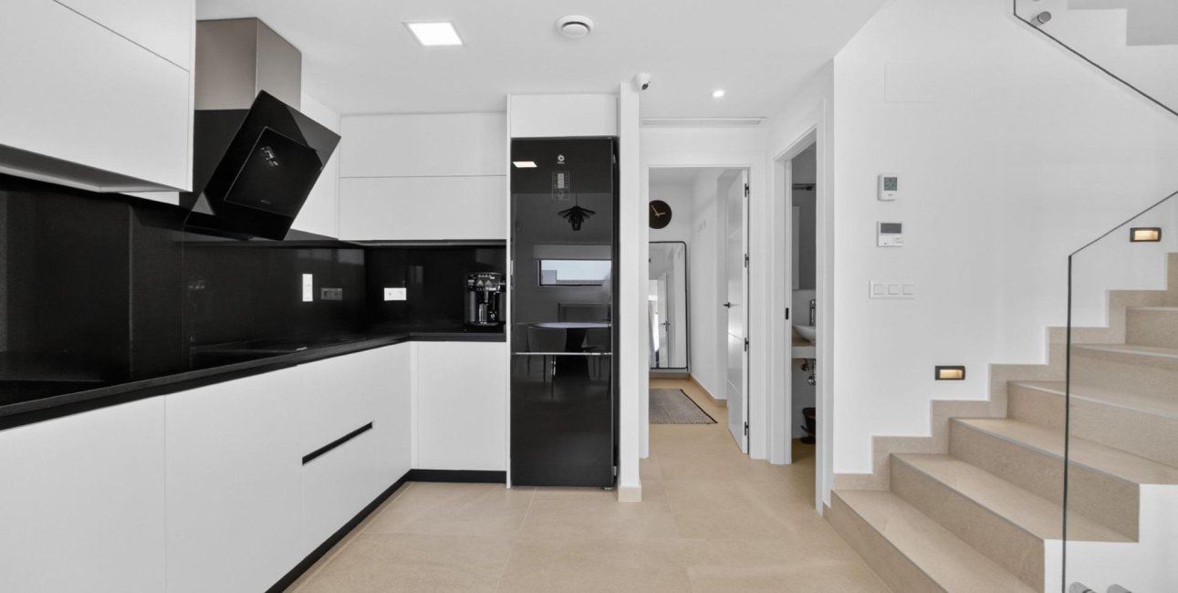 Resale - Villa -
Guardamar del Segura - El Raso
