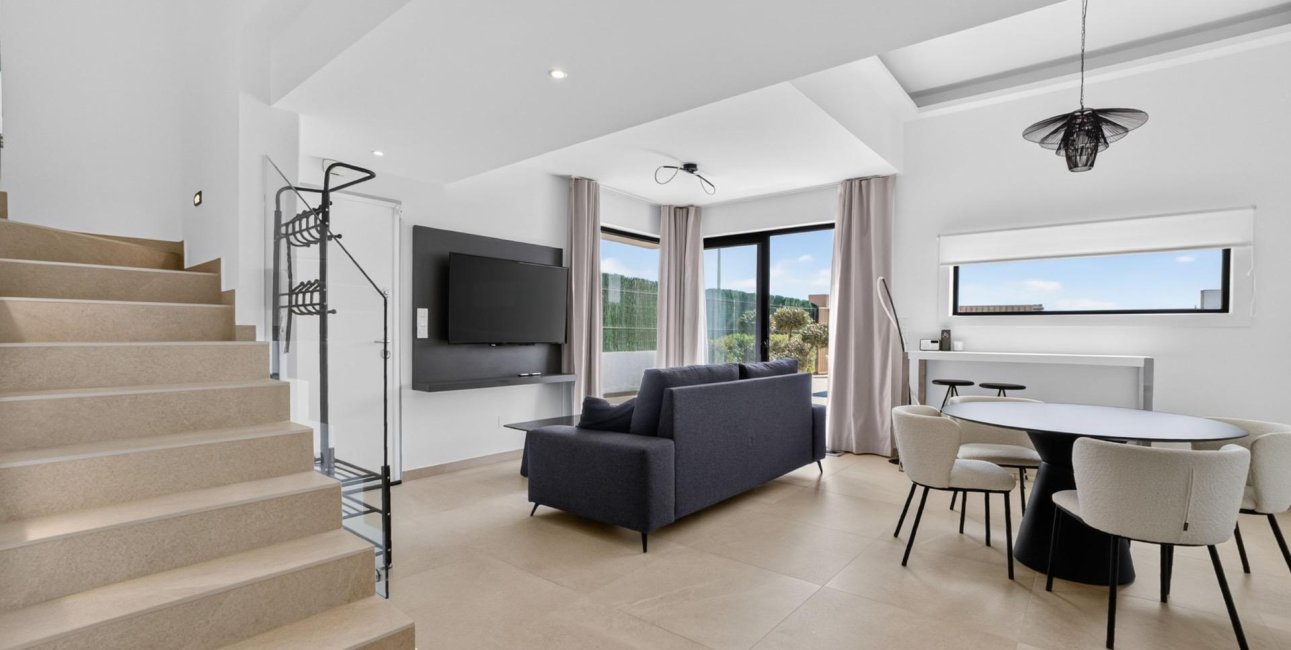 Resale - Villa -
Guardamar del Segura - El Raso