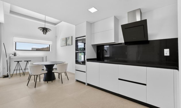 Resale - Villa -
Guardamar del Segura - El Raso