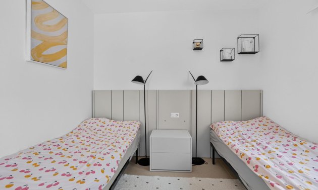 Resale - Villa -
Guardamar del Segura - El Raso