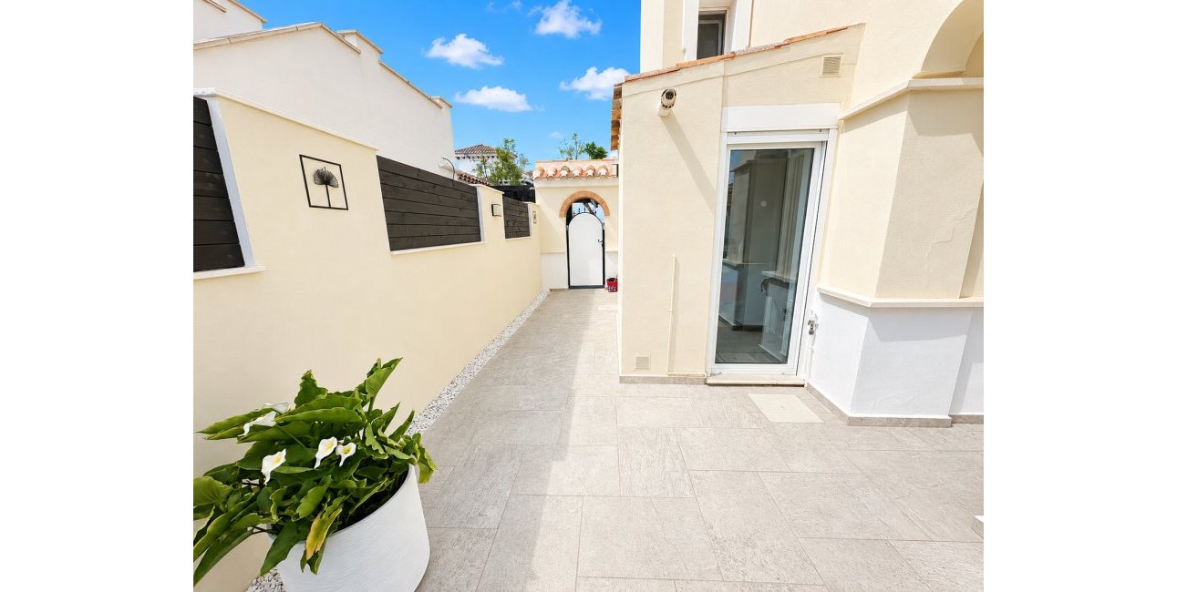 Resale - Villa -
Mar Menor Golf Resort - Mar Menor Golf Resort - Centre