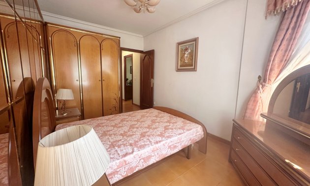 Rynek wtórny - Mieszkanie  -
Torrevieja - Torrevieja - Centre