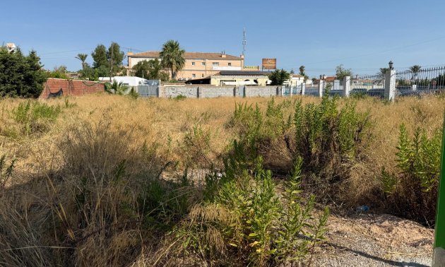 Resale - Plot / Land -
Orihuela Costa - La Regia