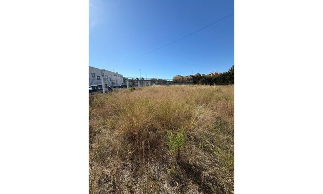 Resale - Plot / Land -
Orihuela Costa - La Regia