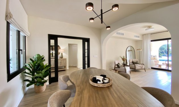 Resale - Villa -
Orihuela Costa - Cabo Roig