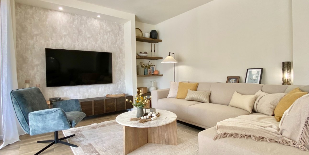 Resale - Villa -
Orihuela Costa - Cabo Roig