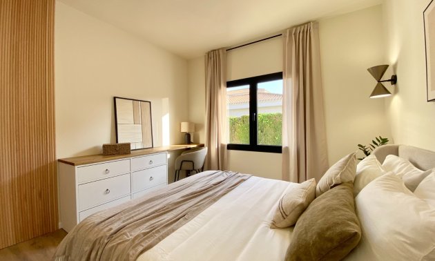 Resale - Villa -
Orihuela Costa - Cabo Roig