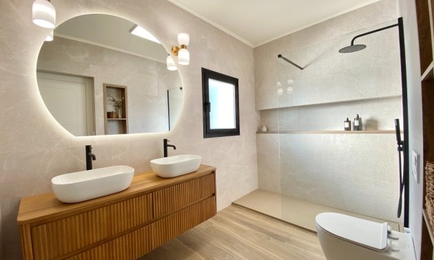 Resale - Villa -
Orihuela Costa - Cabo Roig