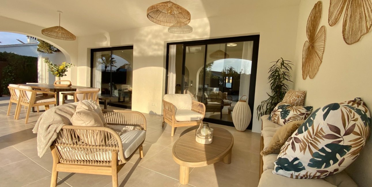 Resale - Villa -
Orihuela Costa - Cabo Roig
