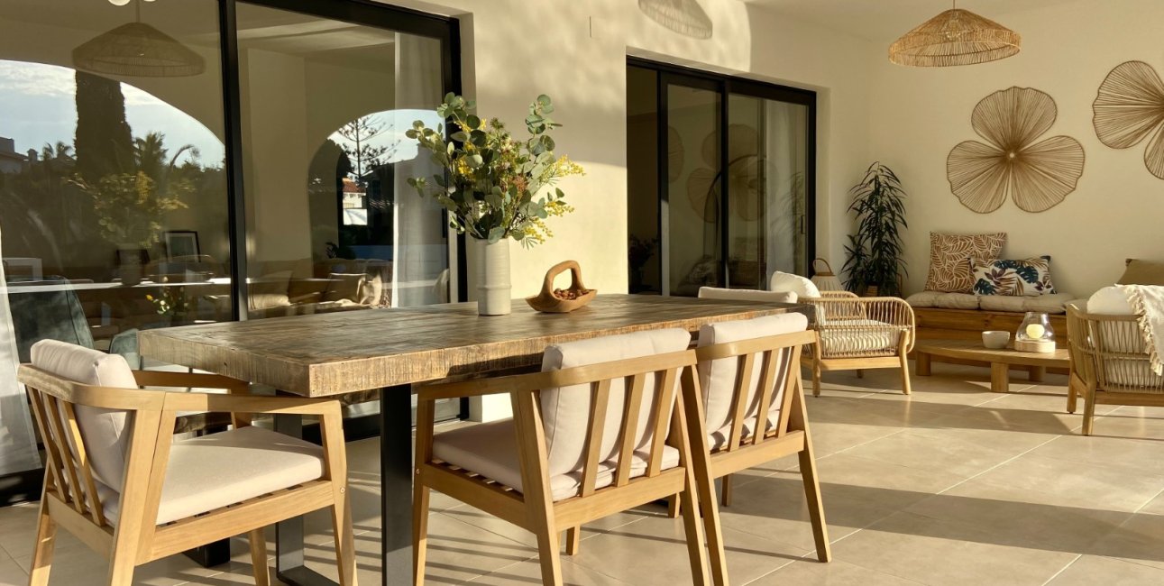 Resale - Villa -
Orihuela Costa - Cabo Roig