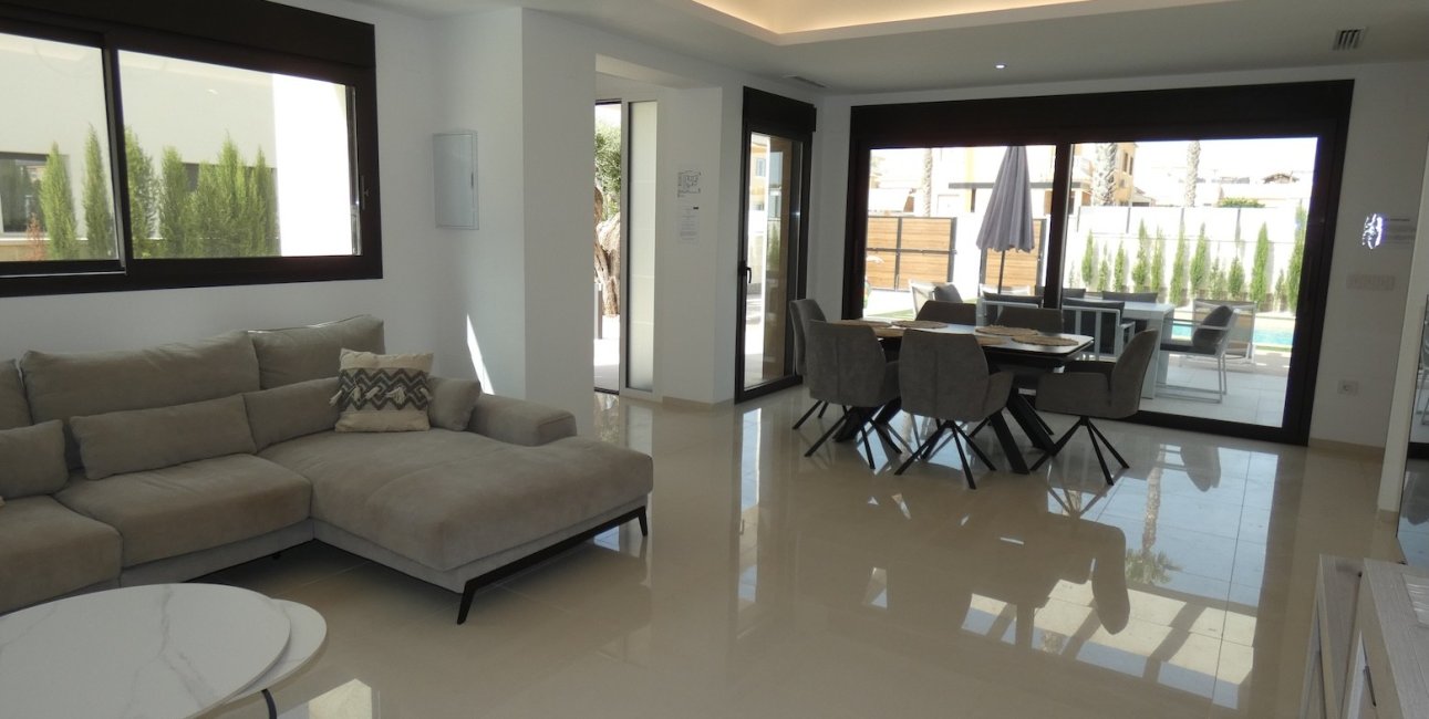 Resale - Villa -
Ciudad Quesada - Doña Pepa