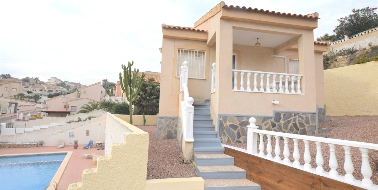 Resale - Villa -
Ciudad Quesada - La Marquesa