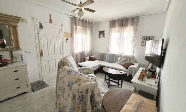 Resale - Villa -
Ciudad Quesada - La Marquesa