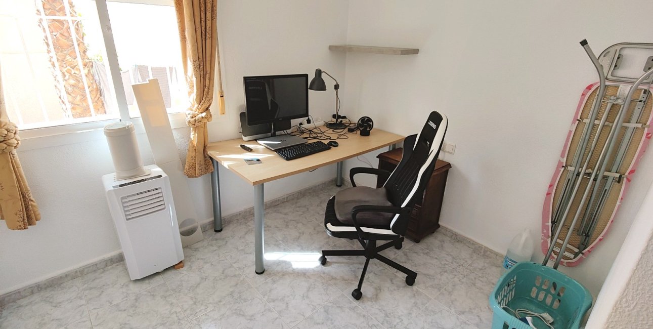Resale - Villa -
Ciudad Quesada - La Marquesa