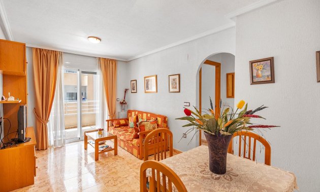 Resale - Apartment / flat -
Torrevieja - Playa del Cura
