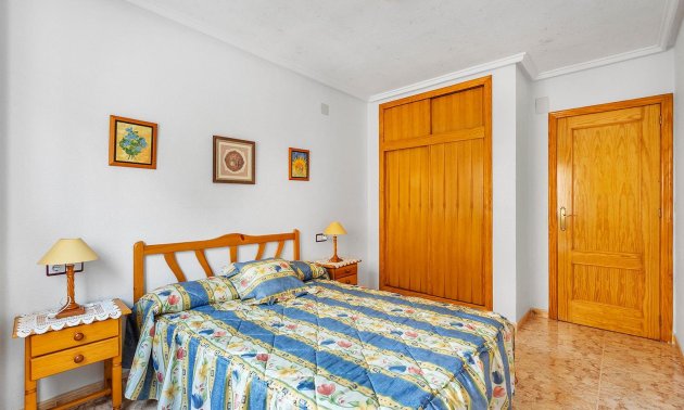 Resale - Apartment / flat -
Torrevieja - Playa del Cura