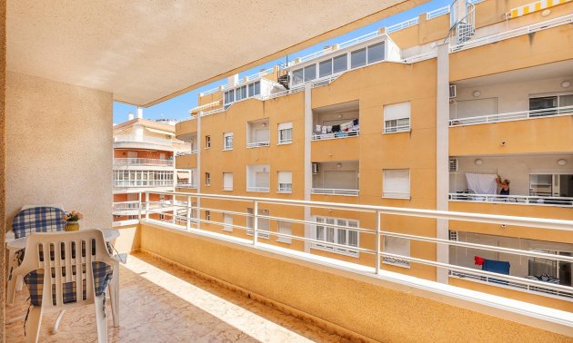 Resale - Apartment / flat -
Torrevieja - Playa del Cura