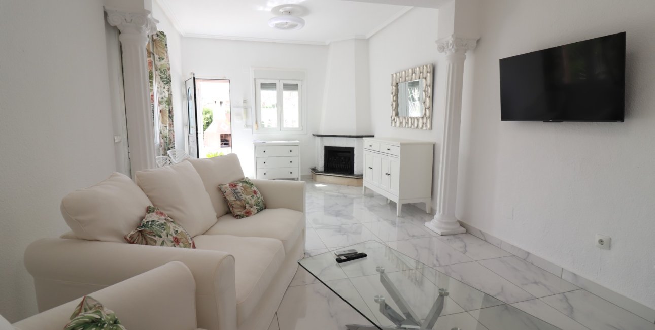 Resale - Villa -
Ciudad Quesada - La Fiesta