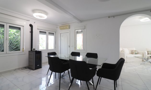 Resale - Villa -
Ciudad Quesada - La Fiesta