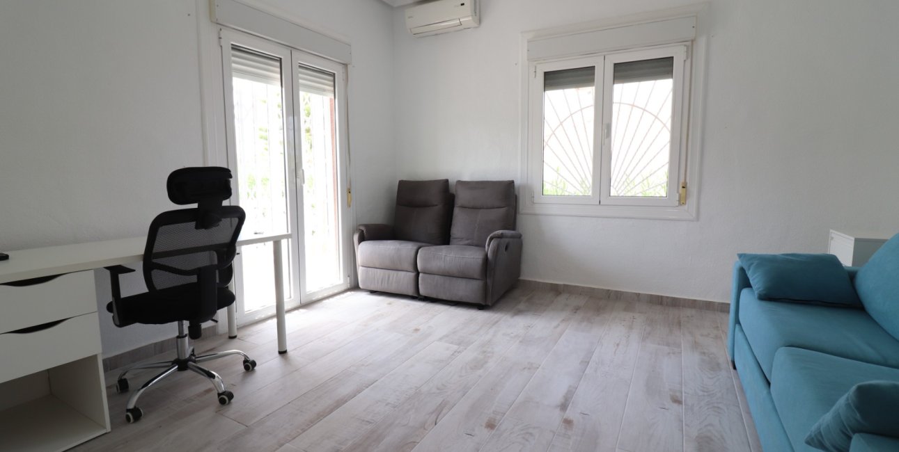 Resale - Villa -
Ciudad Quesada - La Fiesta