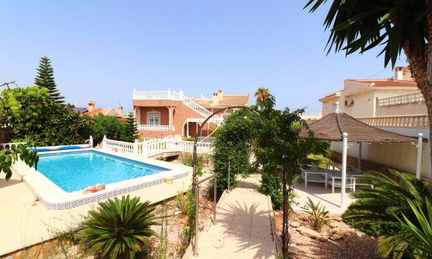 Resale - Villa -
Ciudad Quesada - La Fiesta