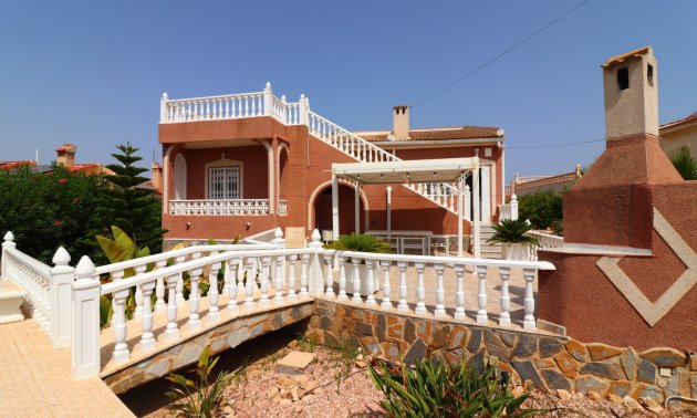 Resale - Villa -
Ciudad Quesada - La Fiesta