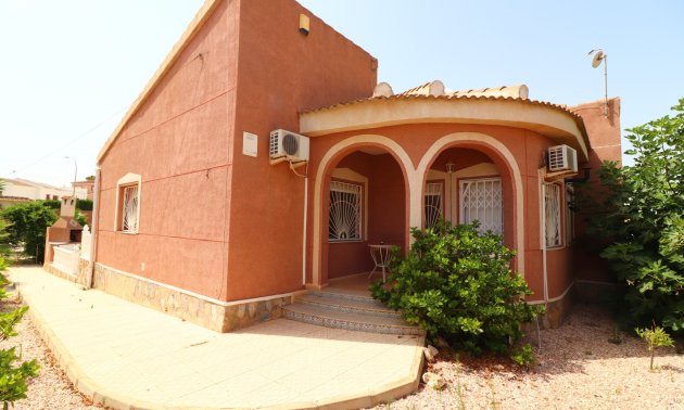 Resale - Villa -
Ciudad Quesada - La Fiesta