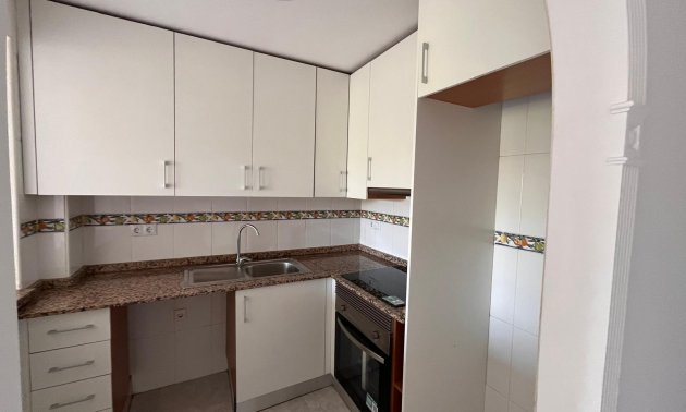 Resale - Apartment / flat -
Algorfa - Algorfa - Village
