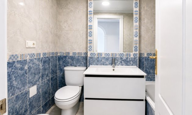 Resale - Apartment / flat -
Algorfa - Algorfa - Village