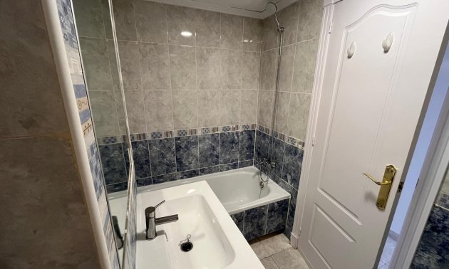 Resale - Apartment / flat -
Algorfa - Algorfa - Village