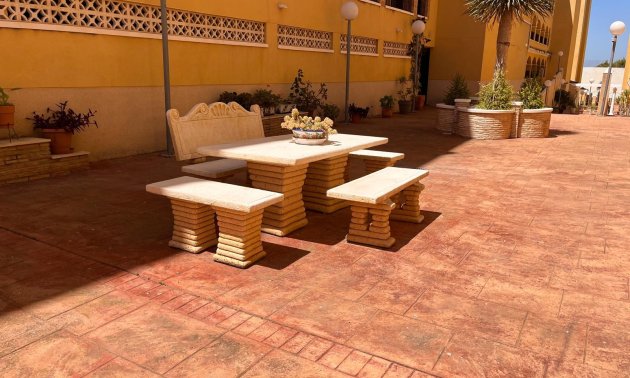 Resale - Apartment / flat -
Algorfa - Algorfa - Village