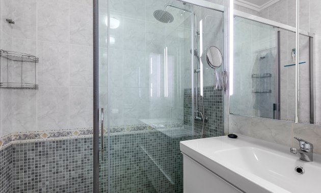 Resale - Bungalow -
Ciudad Quesada - Doña Pepa