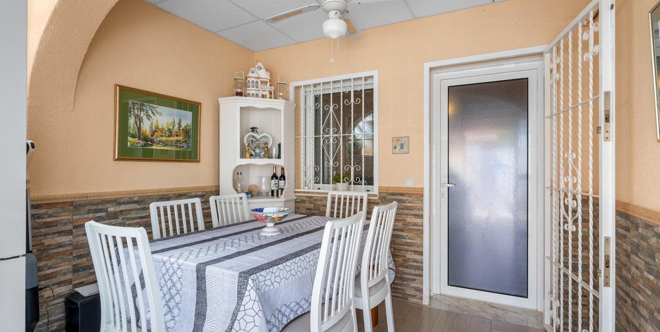 Resale - Bungalow -
Ciudad Quesada - Doña Pepa