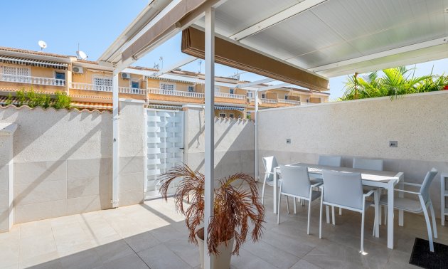 Resale - Bungalow -
Ciudad Quesada - Doña Pepa