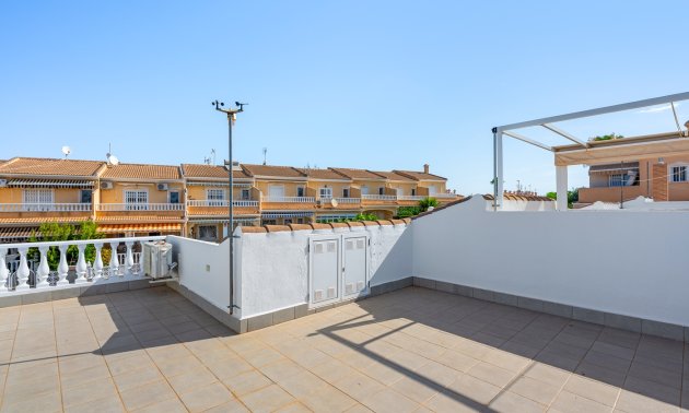 Resale - Bungalow -
Ciudad Quesada - Doña Pepa