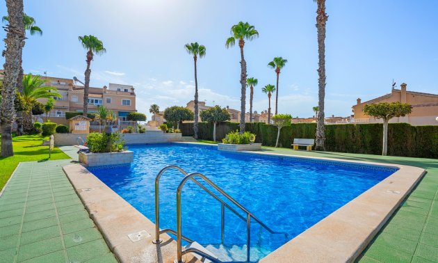 Resale - Bungalow -
Ciudad Quesada - Doña Pepa