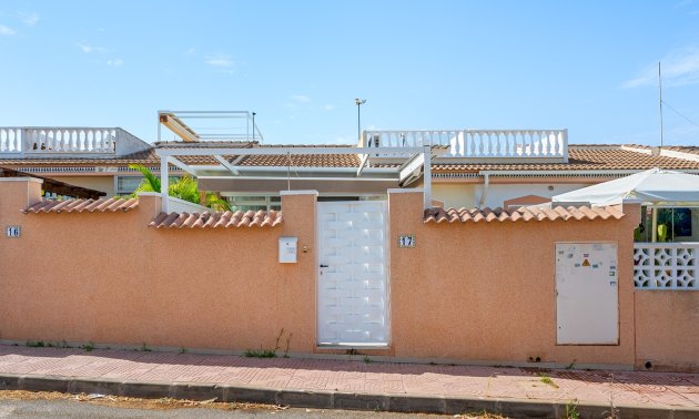 Resale - Bungalow -
Ciudad Quesada - Doña Pepa