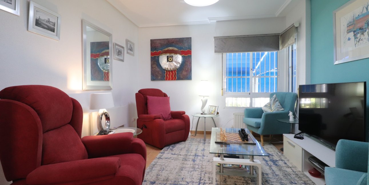 Resale - Villa -
Algorfa - Montebello